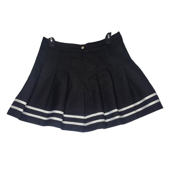 H&M Divided pleated skirt Women's Size 10 - Picture 2 of 6